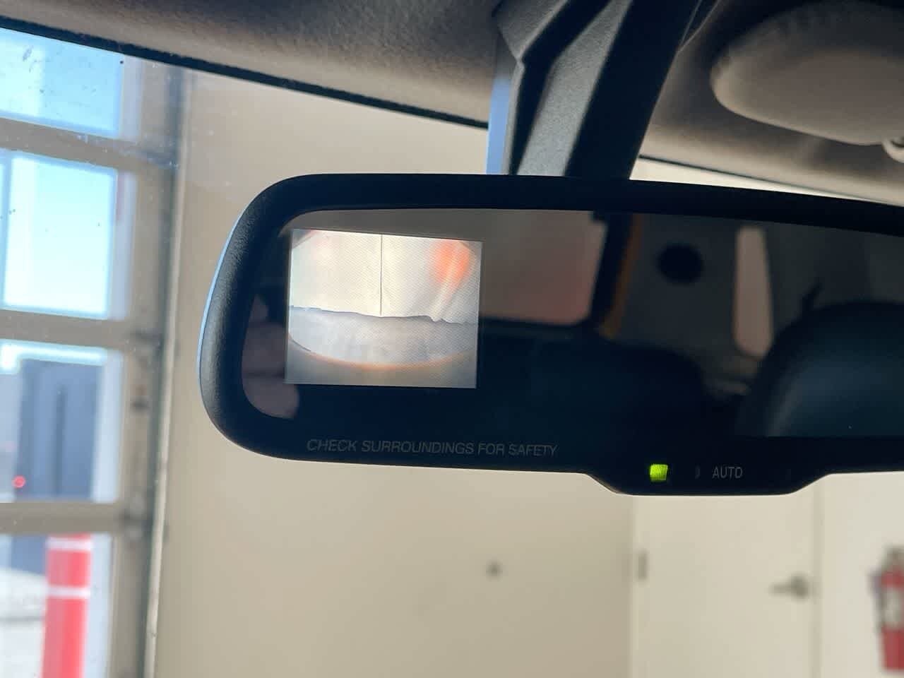 Thumbnail: 2009 Toyota FJ Cruiser - 17