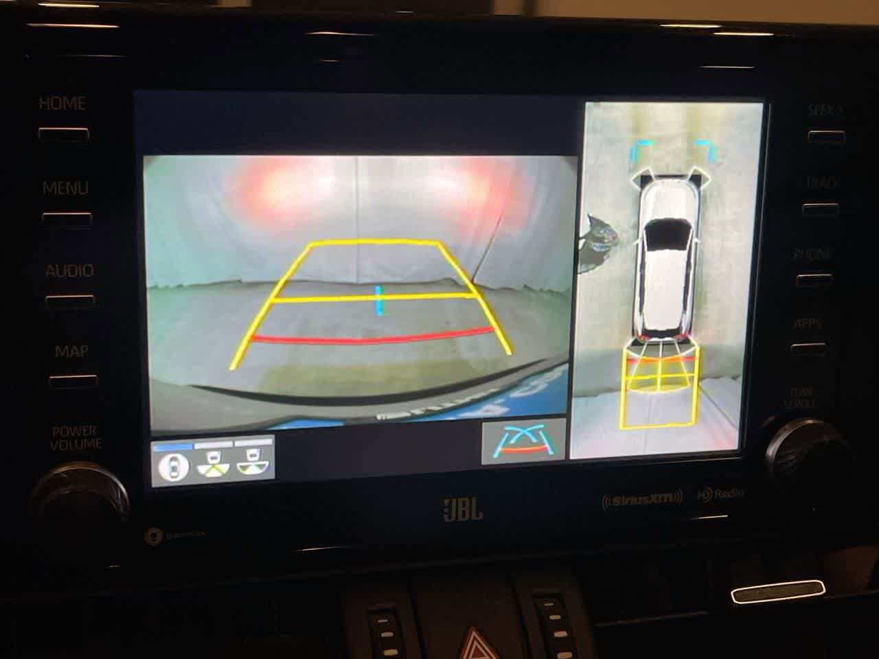 Thumbnail: 2019 Toyota RAV4 - 17