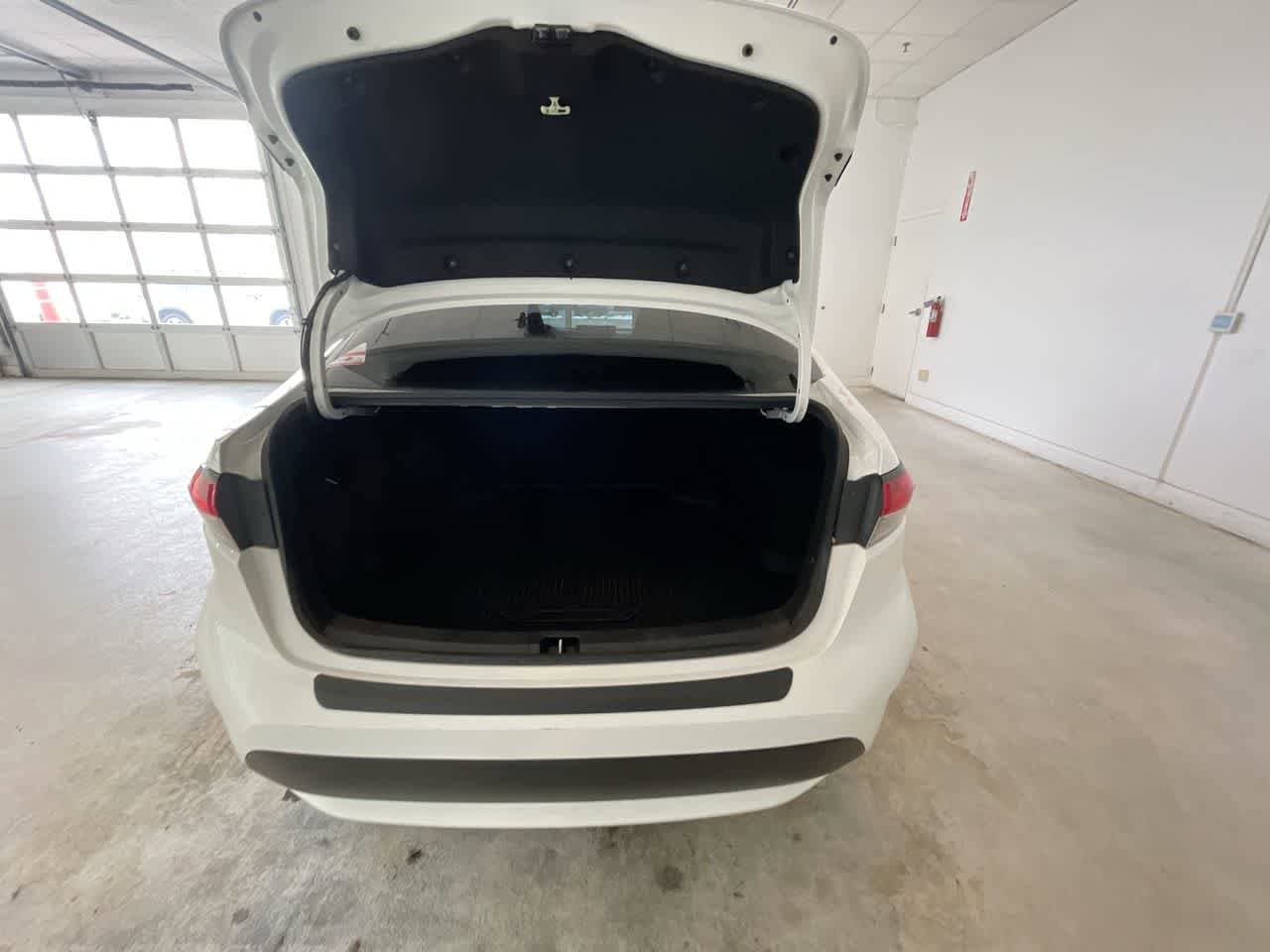 Thumbnail: 2021 Toyota Corolla - 23