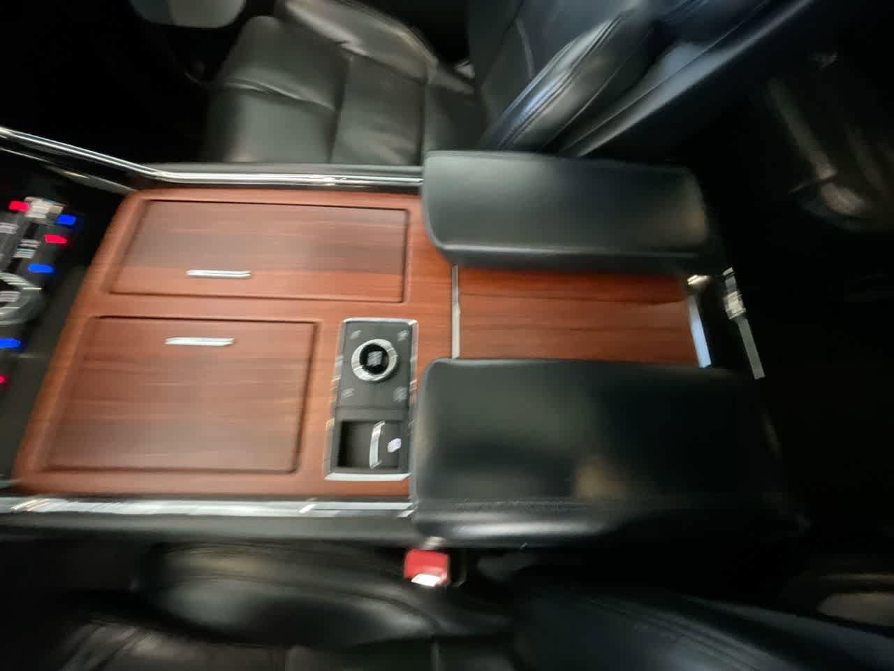 Thumbnail: 2020 Lincoln Navigator - 27