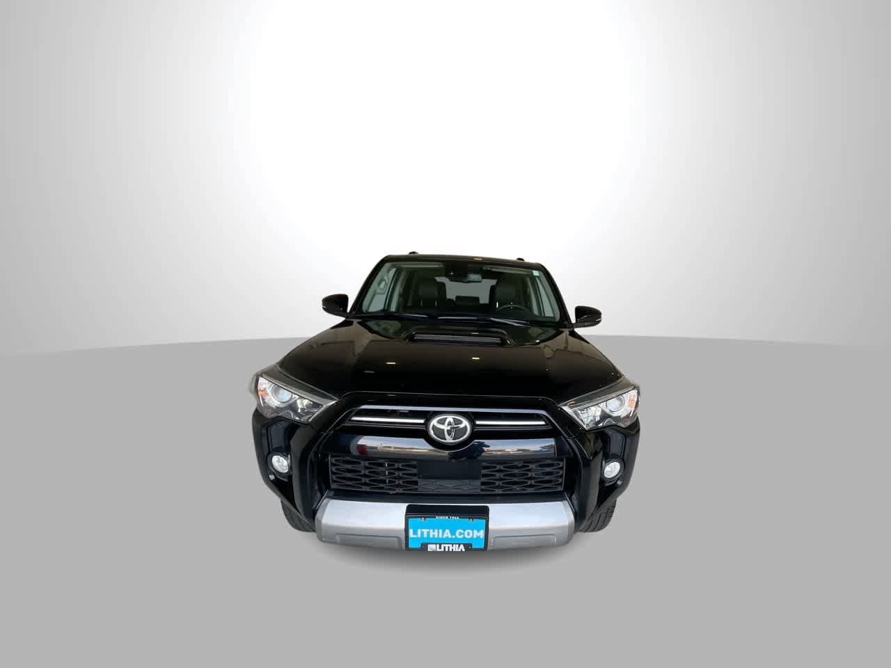 Thumbnail: 2020 Toyota 4Runner - 3