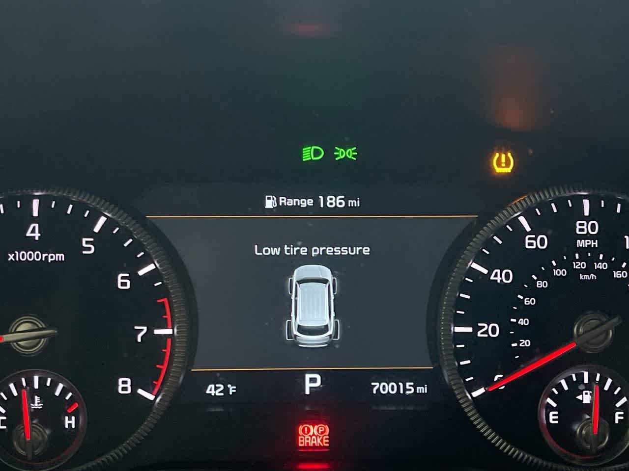 Thumbnail: 2022 Kia Telluride - 15