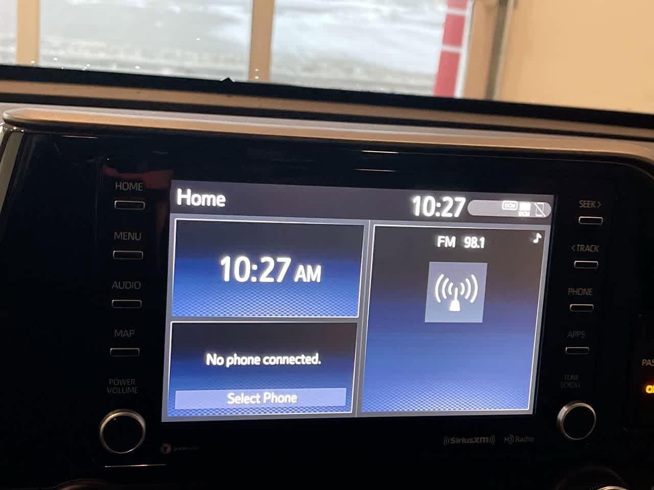 Thumbnail: 2022 Toyota Highlander - 16