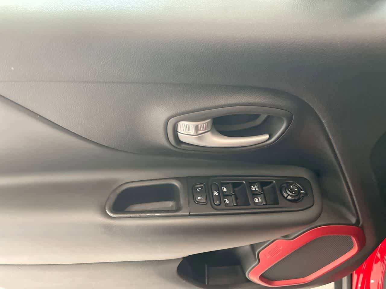 Thumbnail: 2023 Jeep Renegade - 13