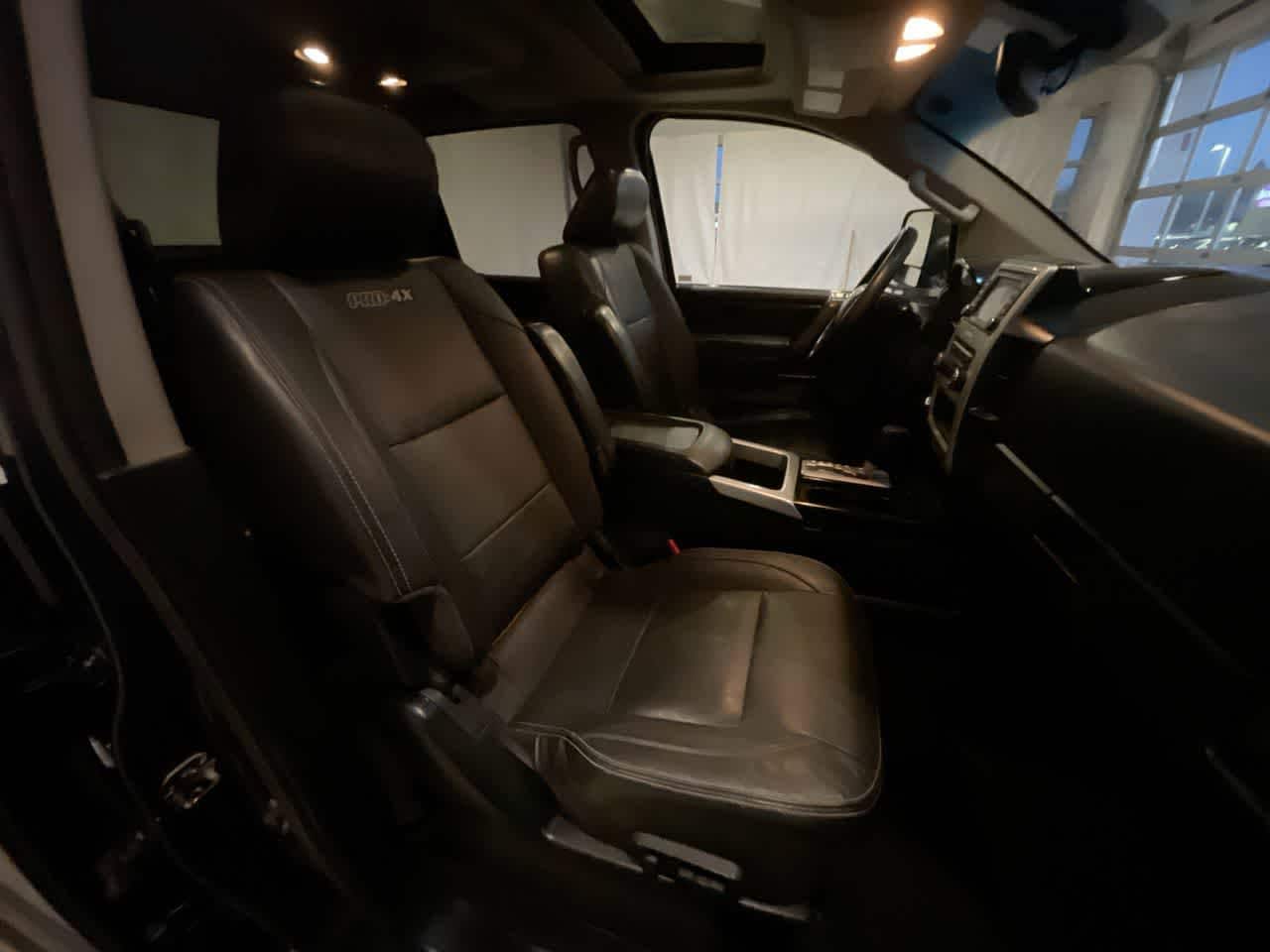 Thumbnail: 2014 Nissan Titan - 25