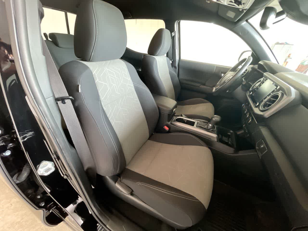 Thumbnail: 2023 Toyota Tacoma - 24