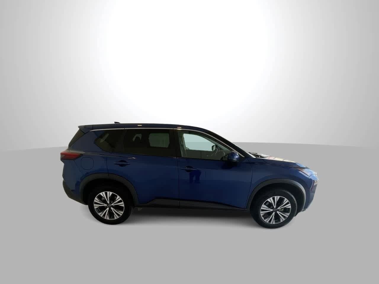 Thumbnail: 2022 Nissan Rogue - 9