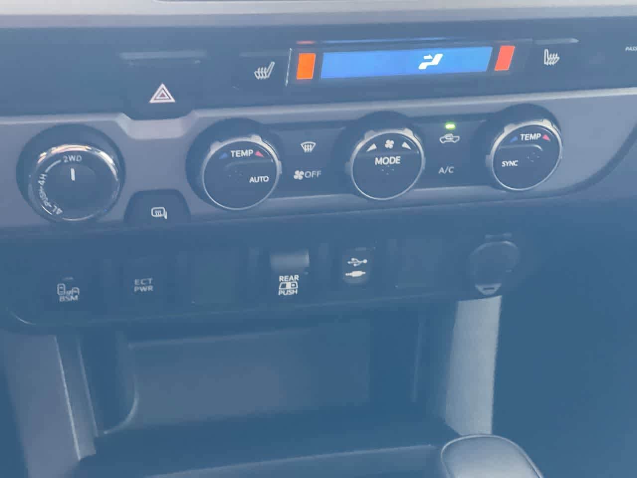 Thumbnail: 2019 Toyota Tacoma - 20