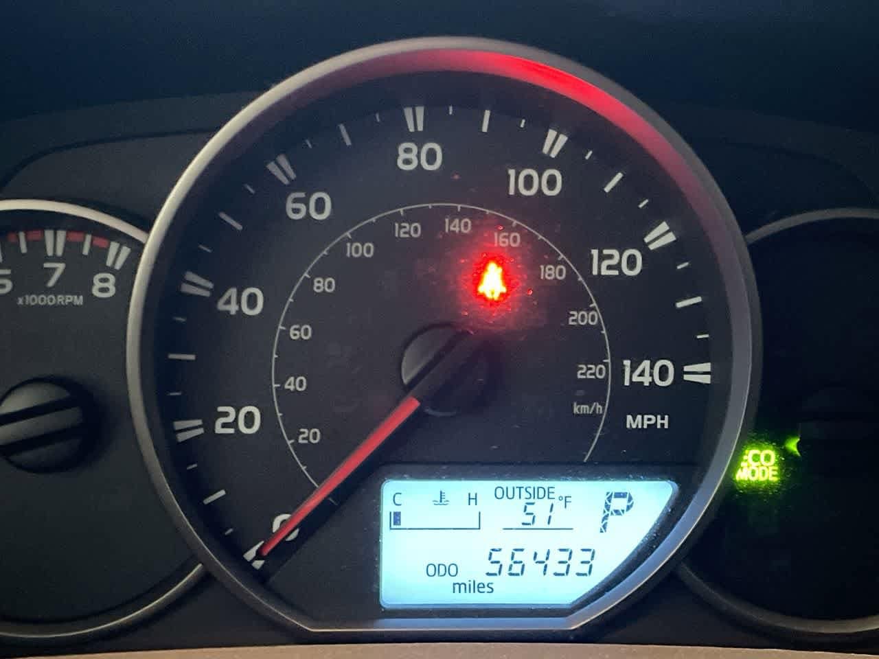 Thumbnail: 2016 Toyota RAV4 - 15