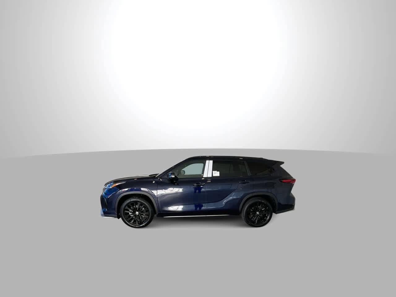 Thumbnail: 2026 Toyota Highlander - 5