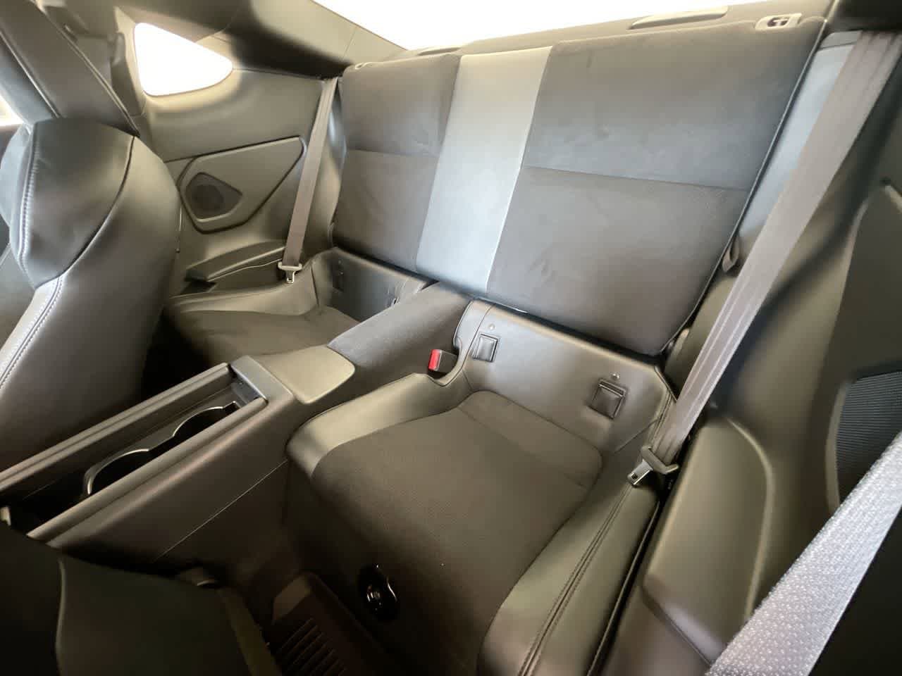 Thumbnail: 2025 Toyota GR86 - 21