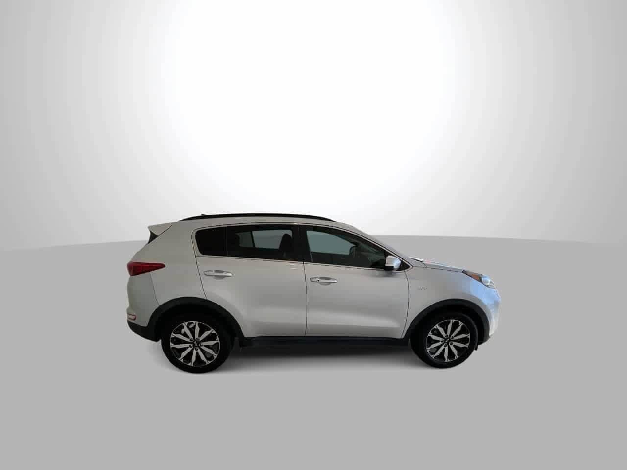 Thumbnail: 2018 Kia Sportage - 13