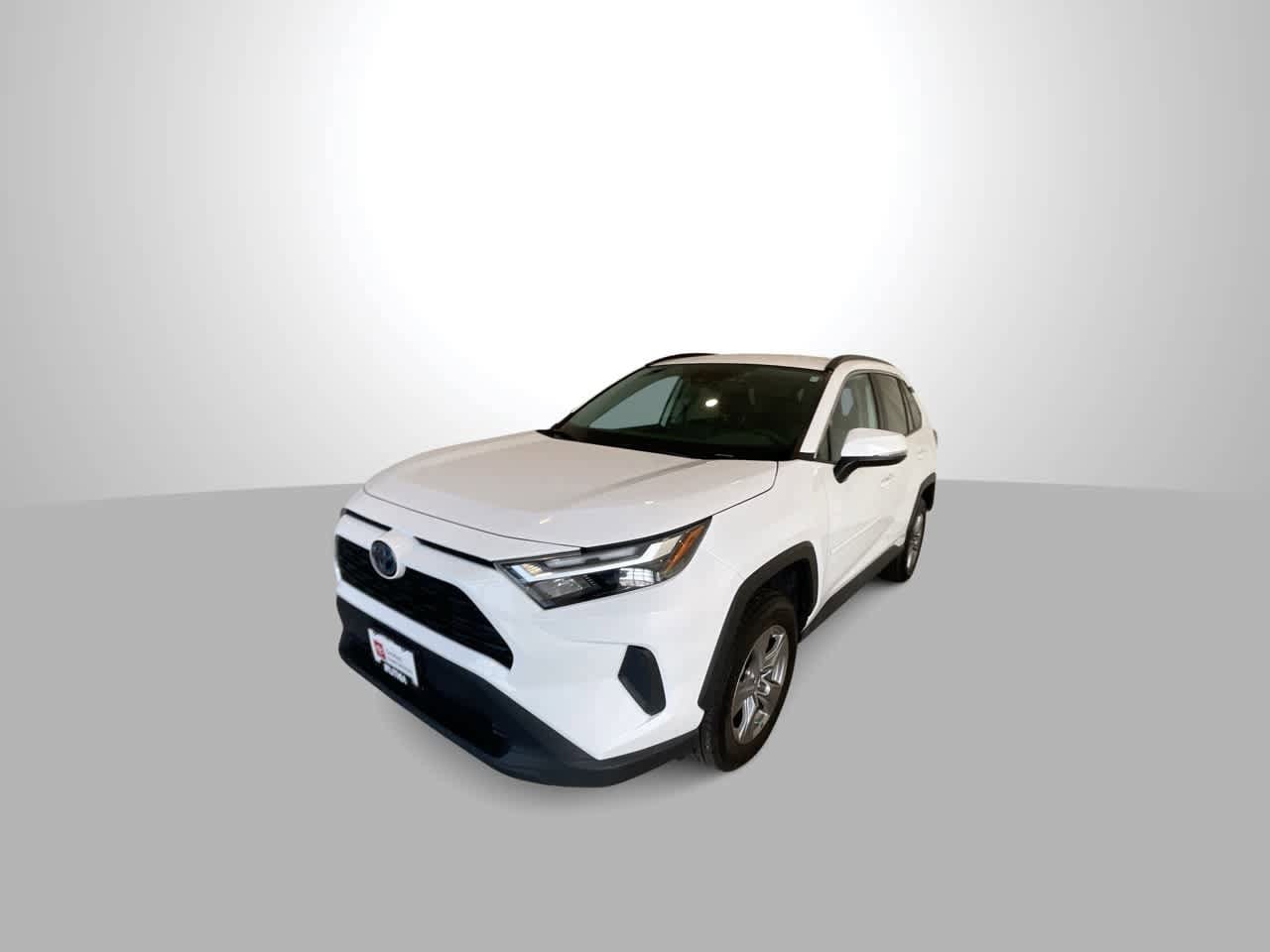 Thumbnail: 2024 Toyota RAV4 - 4