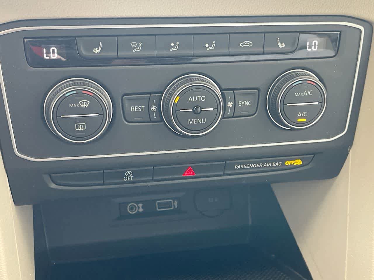 Thumbnail: 2019 Volkswagen Atlas - 18