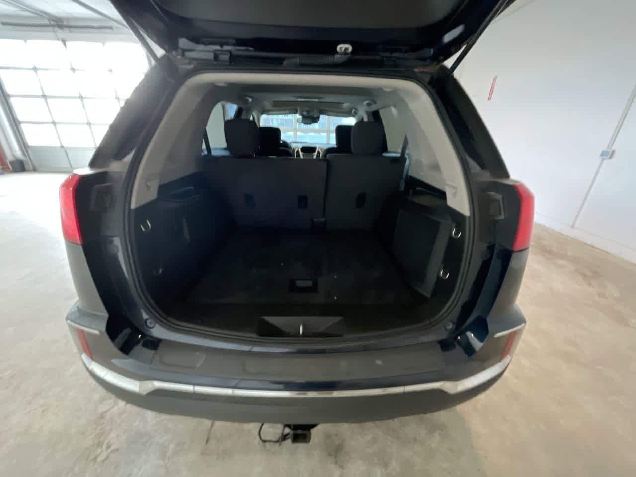 Thumbnail: 2017 GMC Terrain - 23