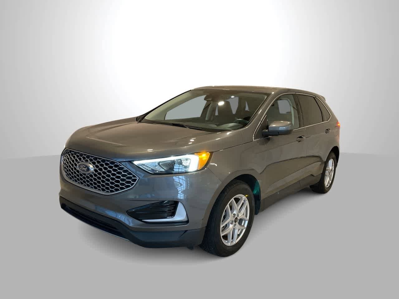 2024 Ford Edge SEL's photo