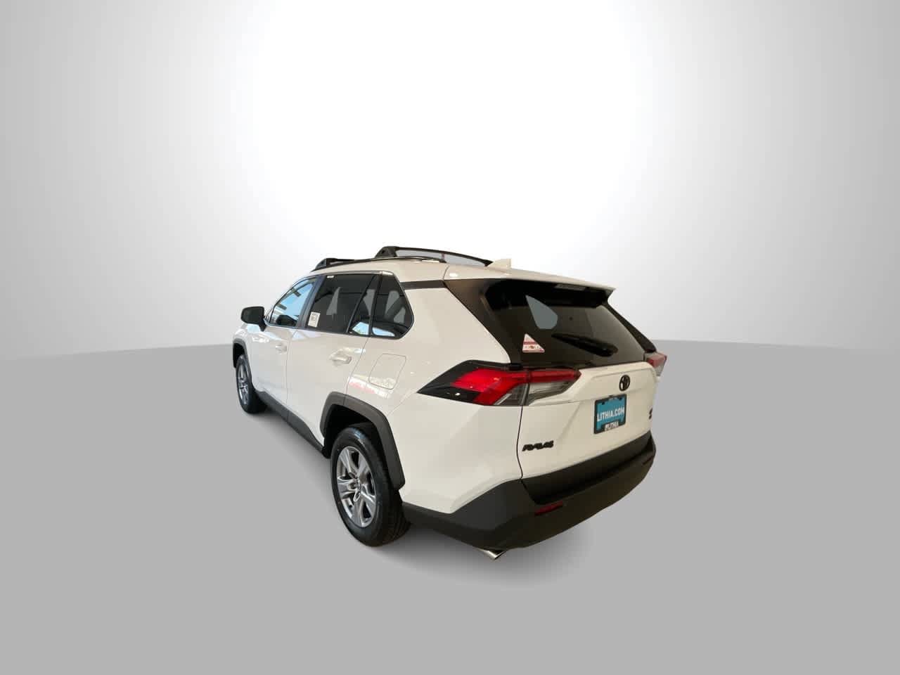 Thumbnail: 2025 Toyota RAV4 - 6