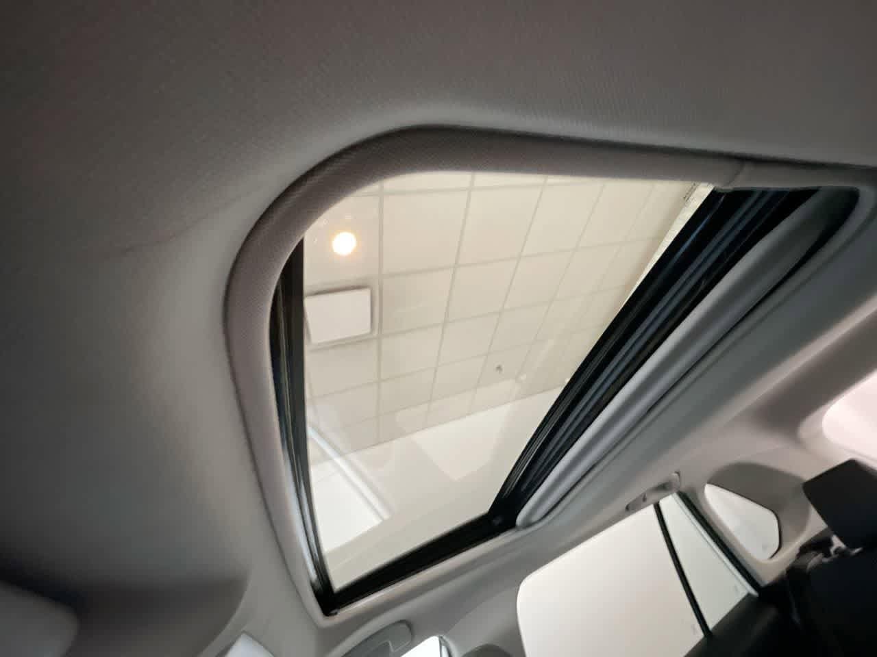 Thumbnail: 2024 Toyota RAV4 - 22