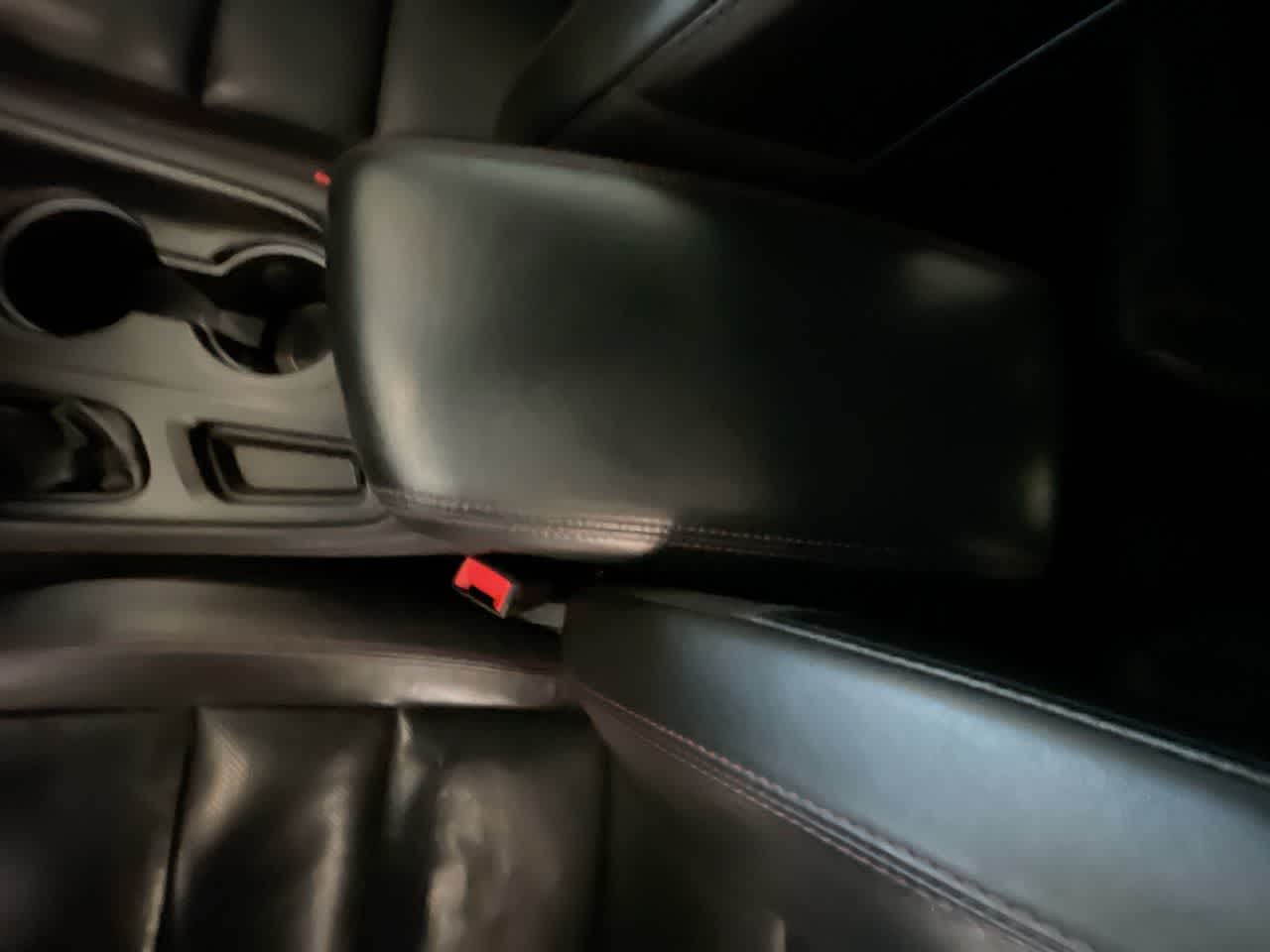 Thumbnail: 2022 Dodge Durango - 21