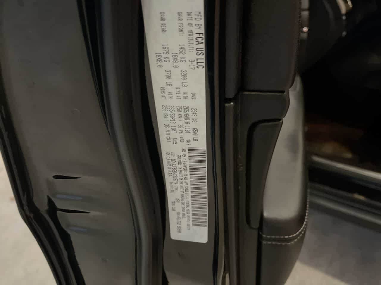 Thumbnail: 2017 Jeep Grand Cherokee - 28