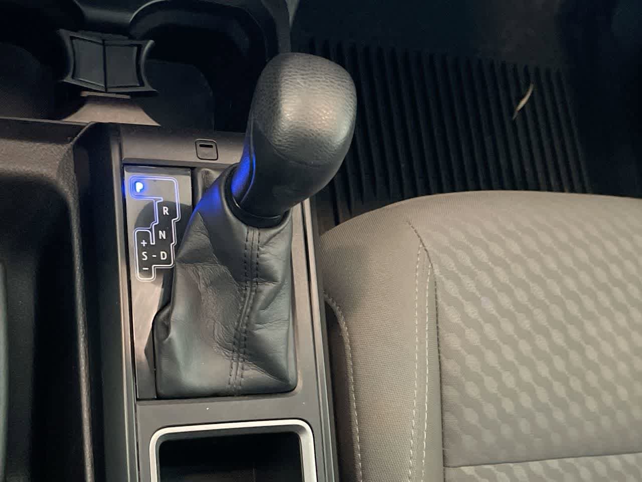 Thumbnail: 2022 Toyota Tacoma - 20