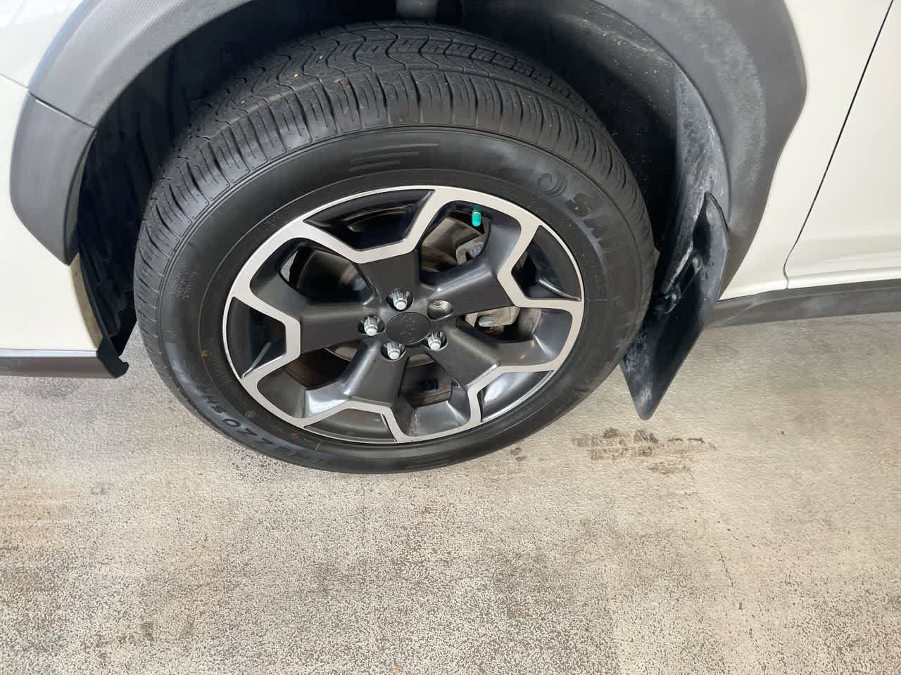 Thumbnail: 2018 Subaru Crosstrek - 10