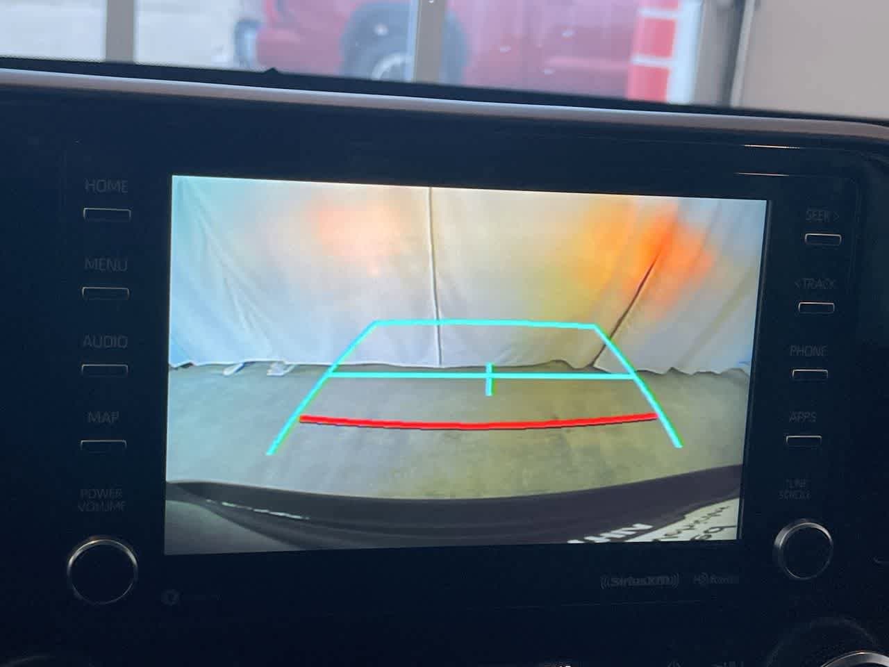 Thumbnail: 2022 Toyota Highlander - 17