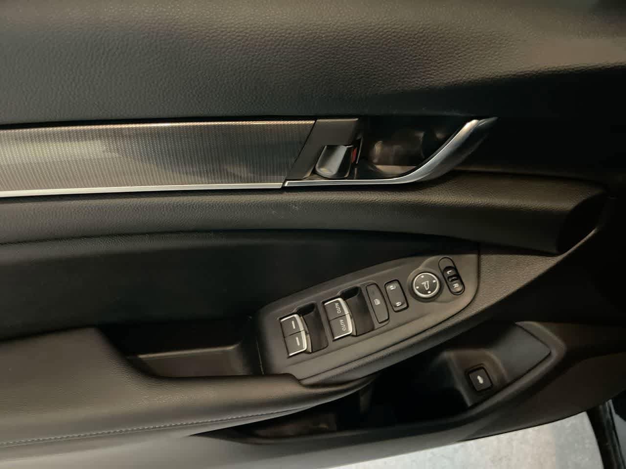 Thumbnail: 2020 Honda Accord - 14