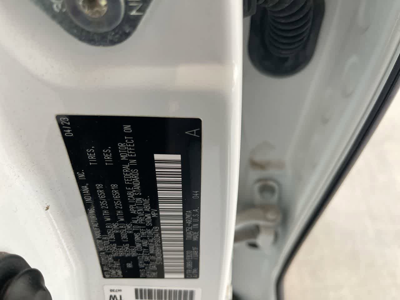 Thumbnail: 2023 Toyota Highlander - 29