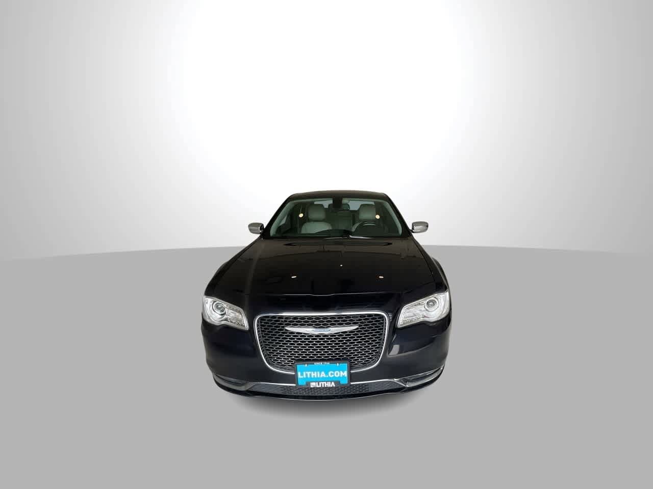 2018 Chrysler 300 Limited photo 4