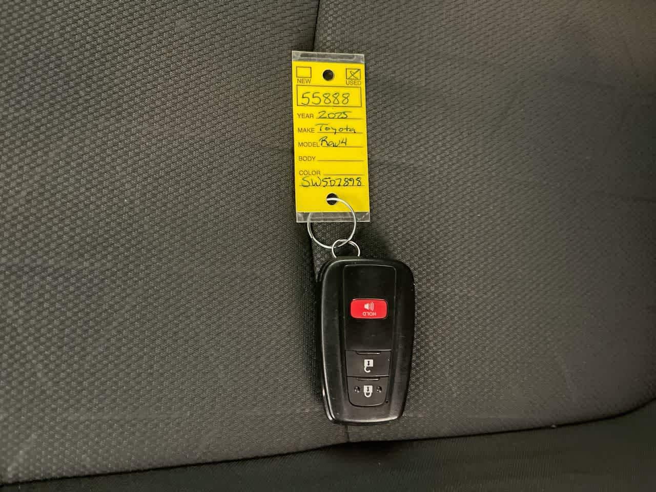 Thumbnail: 2025 Toyota RAV4 - 26