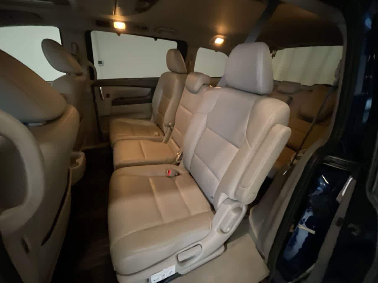 Thumbnail: 2016 Honda Odyssey - 23