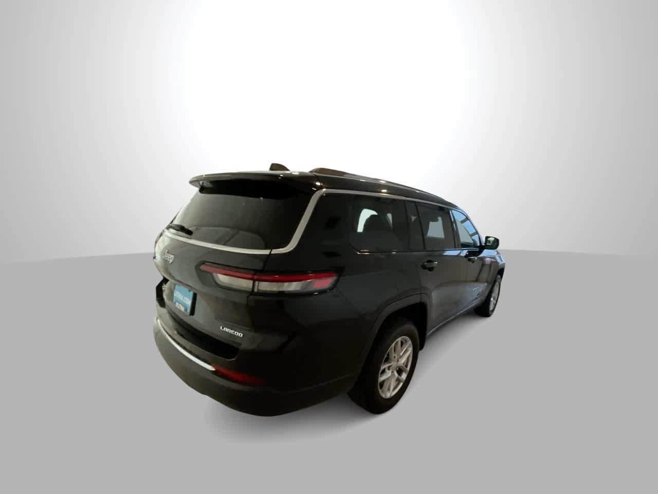 Thumbnail: 2023 Jeep Grand Cherokee L - 8