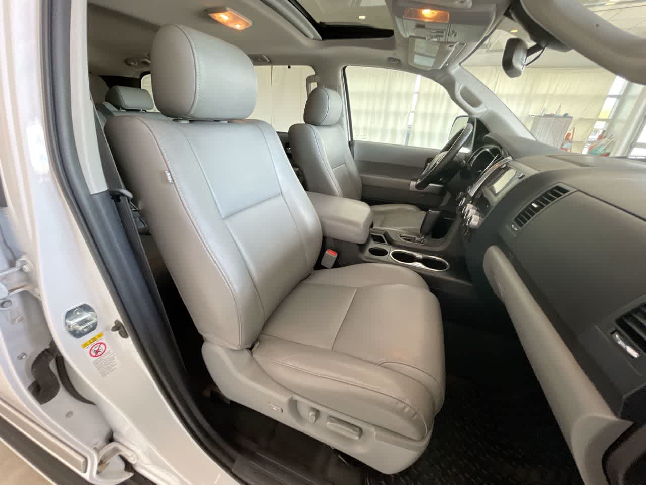 Thumbnail: 2021 Toyota Sequoia - 24