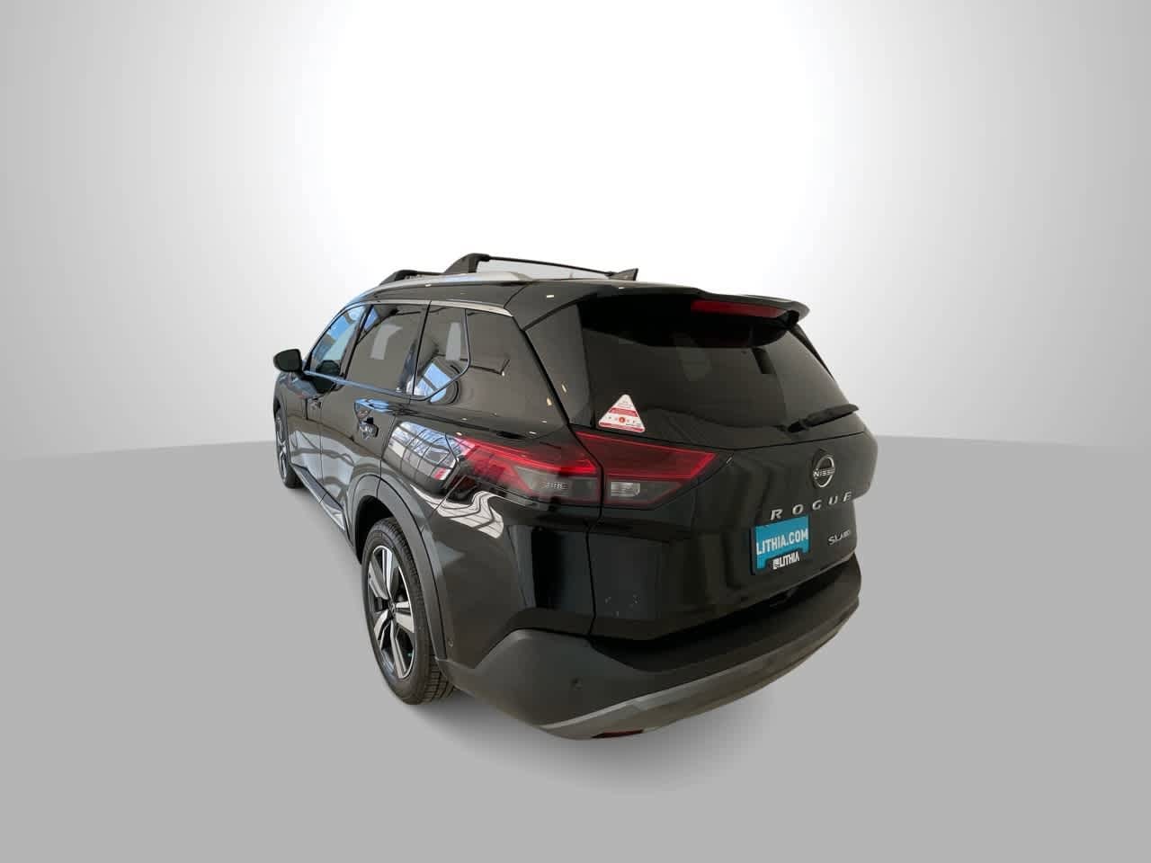 Thumbnail: 2023 Nissan Rogue - 6