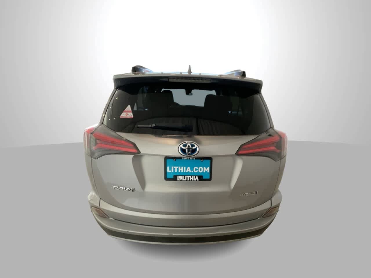 Thumbnail: 2018 Toyota RAV4 - 7