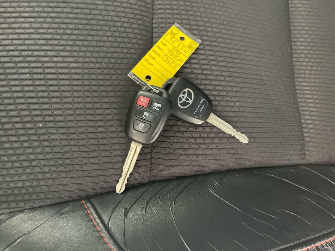 Thumbnail: 2016 Toyota Camry - 25