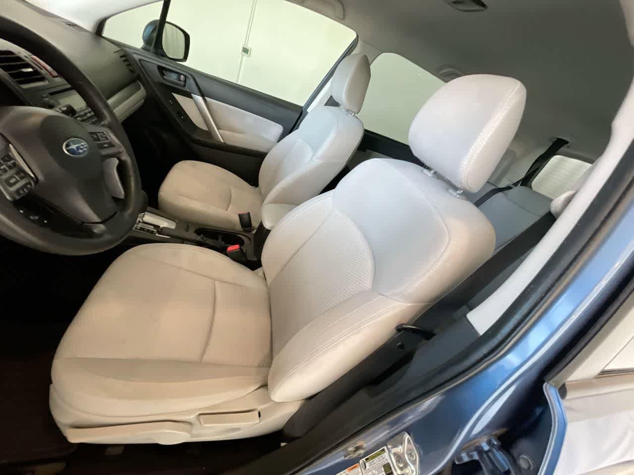 Thumbnail: 2015 Subaru Forester - 11