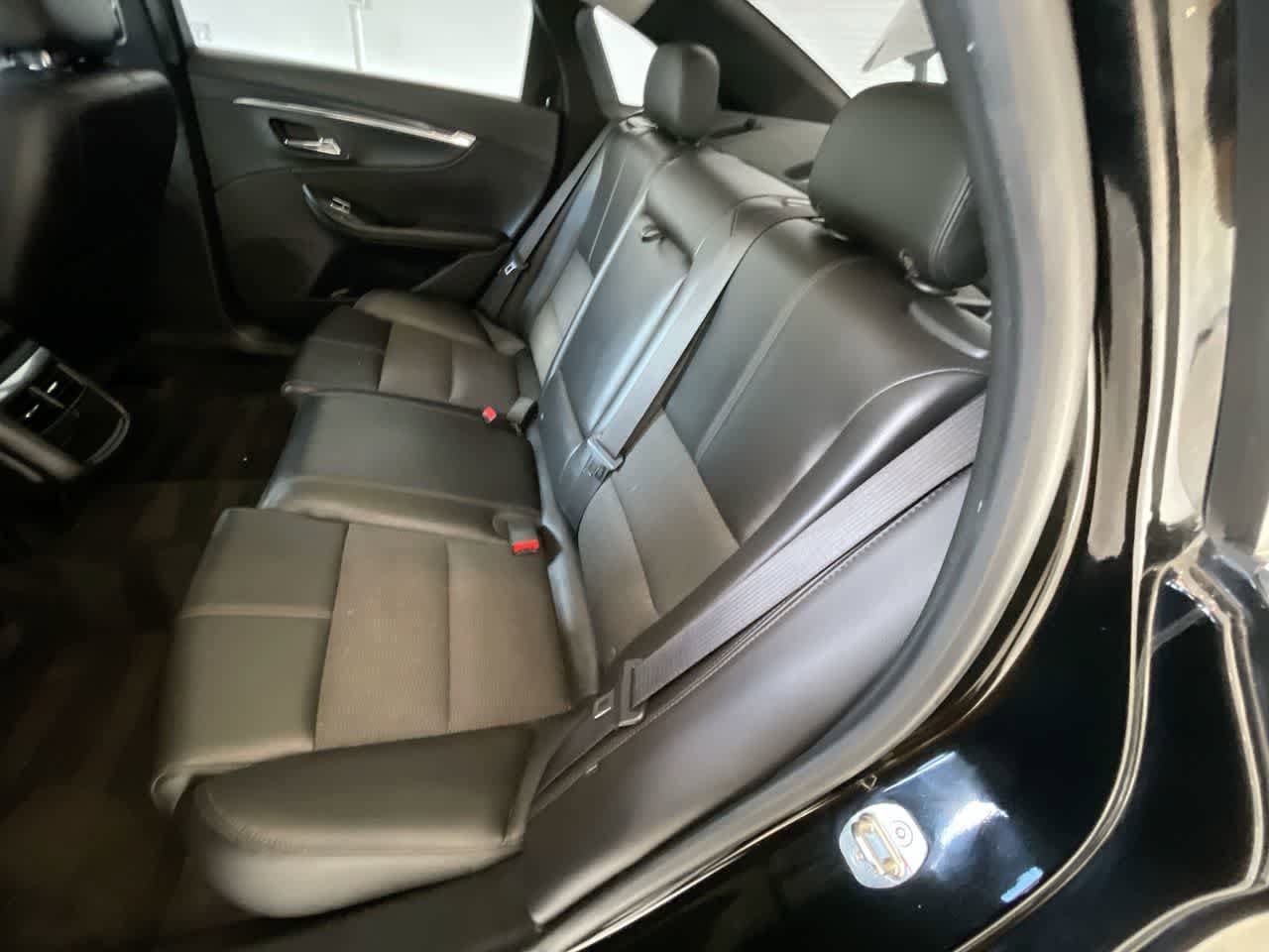 Thumbnail: 2016 Chevrolet Impala - 22