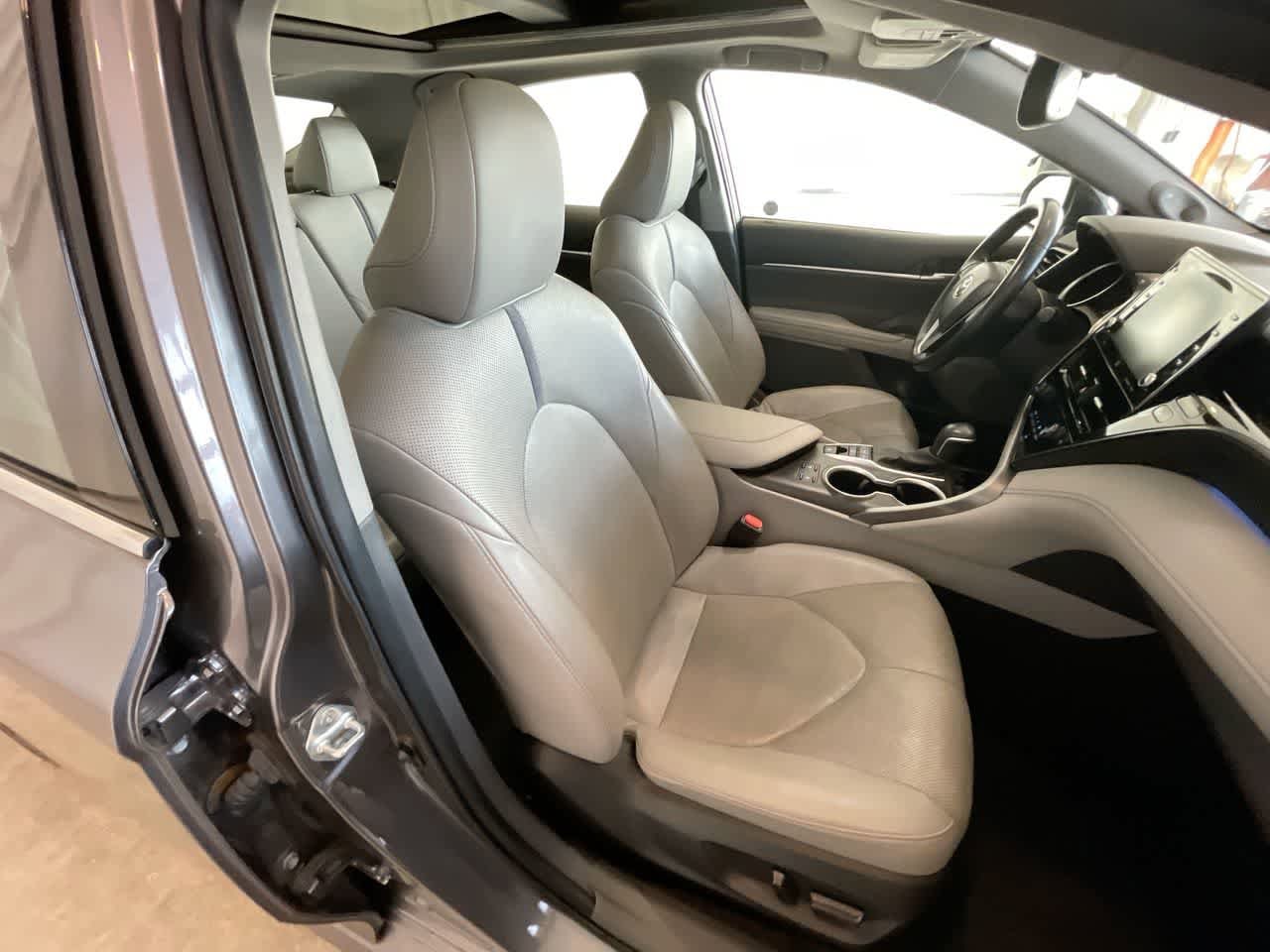 Thumbnail: 2023 Toyota Camry - 25