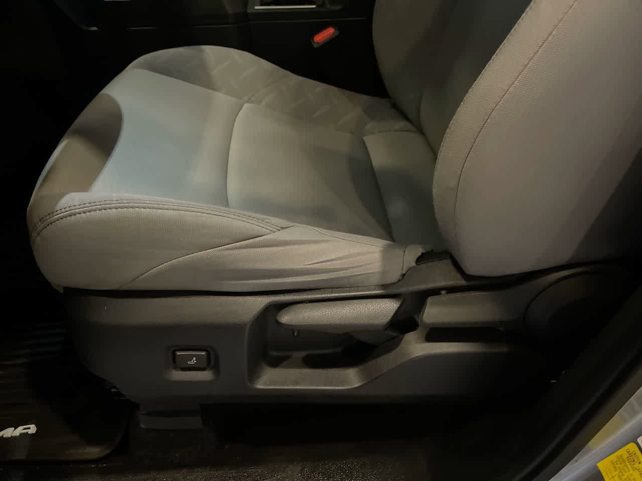 Thumbnail: 2024 Toyota Tacoma - 12