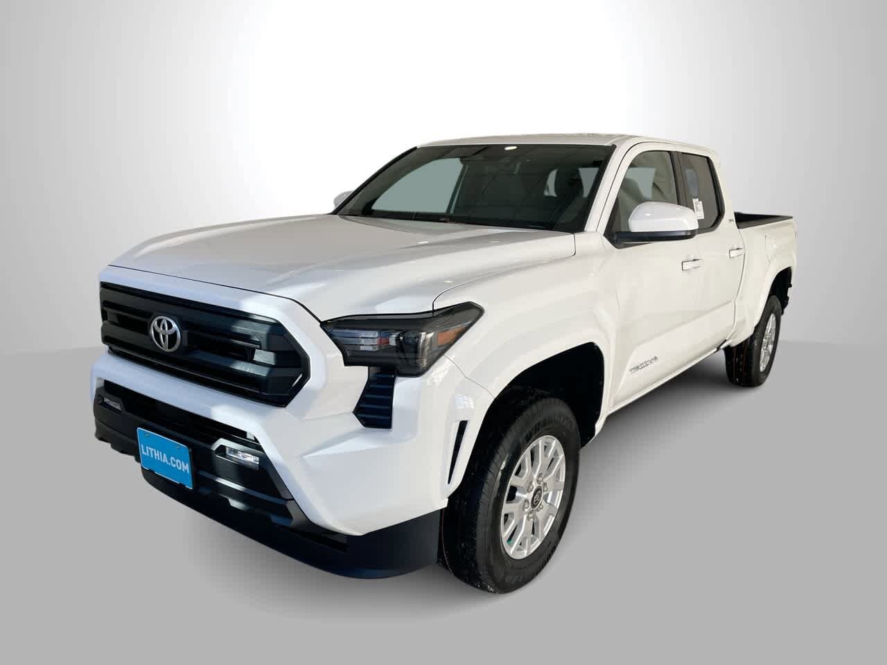 2026 Toyota Tacoma SR5's photo