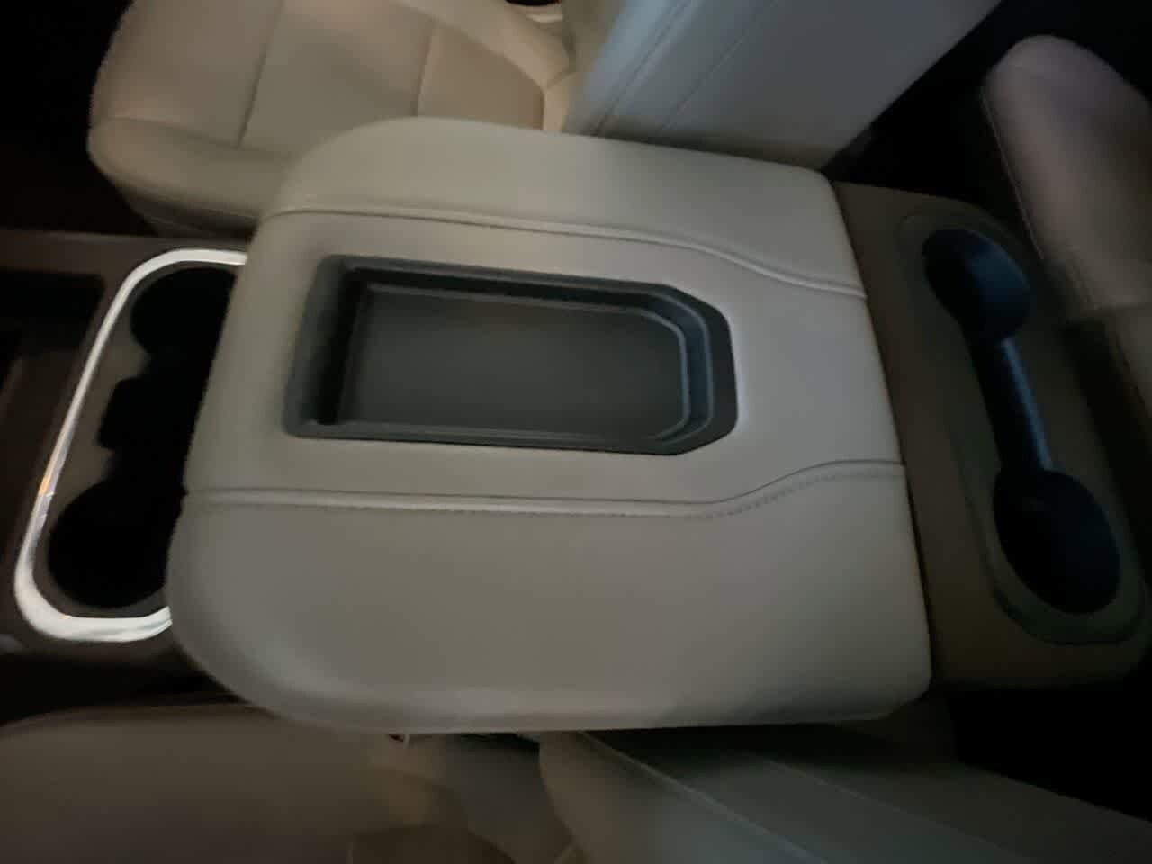 Thumbnail: 2021 Chevrolet Silverado 1500 - 21