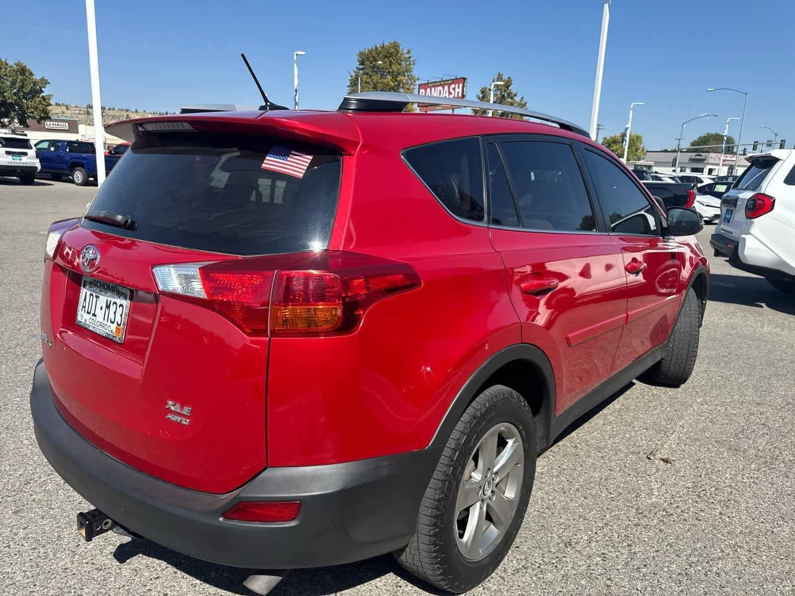 Thumbnail: 2015 Toyota RAV4 - 20