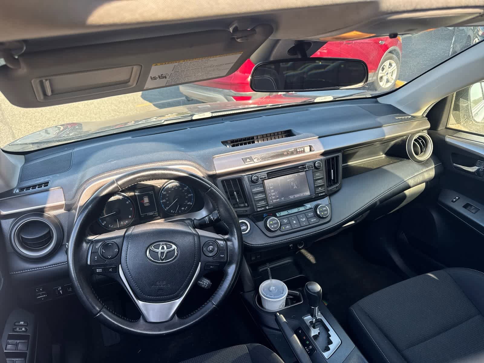 Thumbnail: 2018 Toyota RAV4 - 35