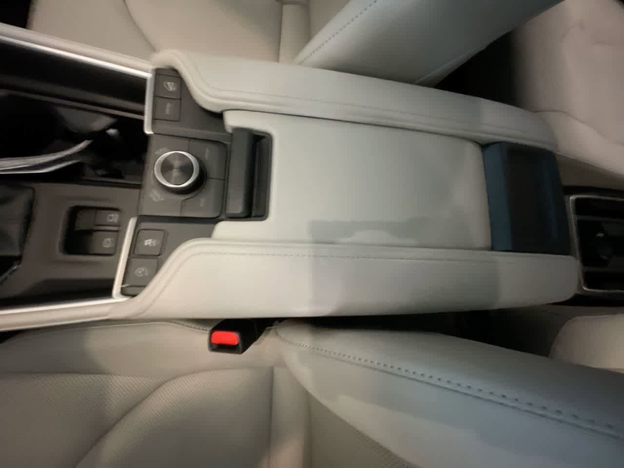 Thumbnail: 2026 Toyota Grand Highlander - 21