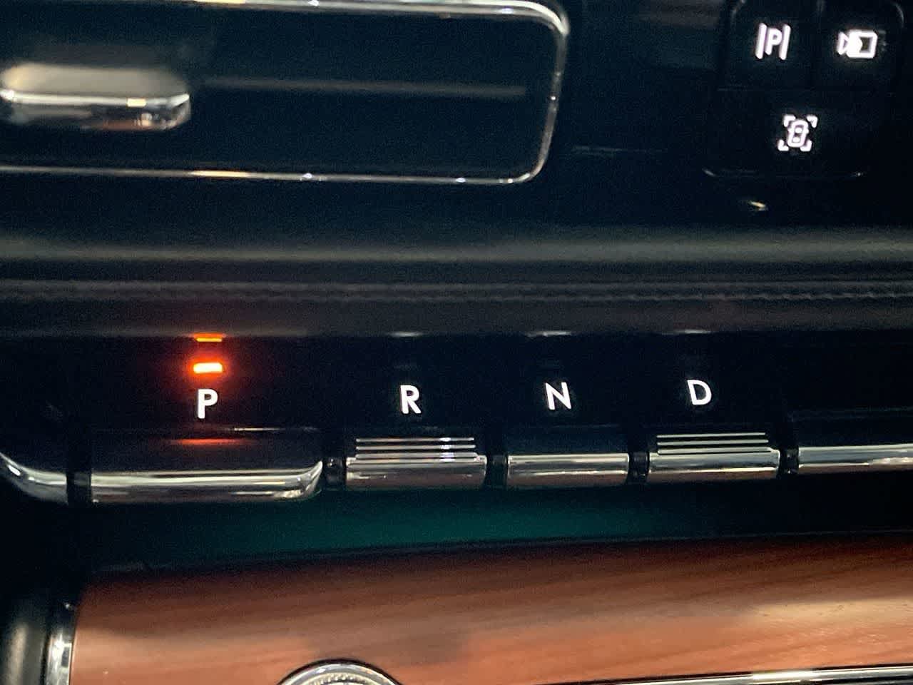 Thumbnail: 2020 Lincoln Aviator - 20