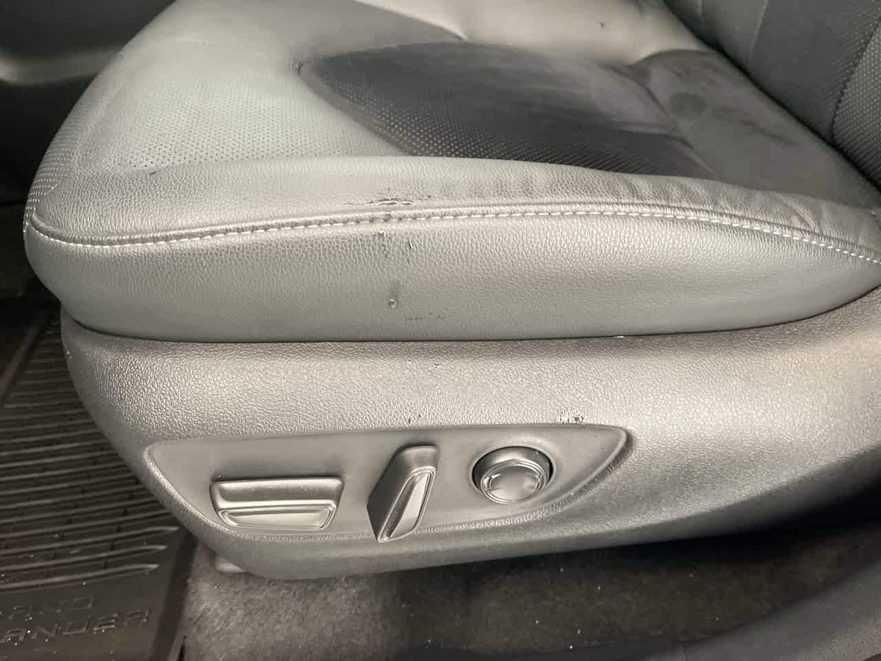 Thumbnail: 2024 Toyota Grand Highlander - 12