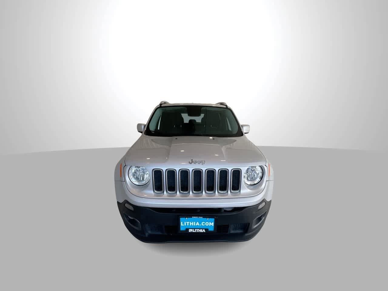Thumbnail: 2017 Jeep Renegade - 3