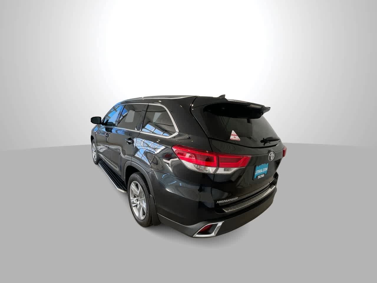 Thumbnail: 2019 Toyota Highlander - 6